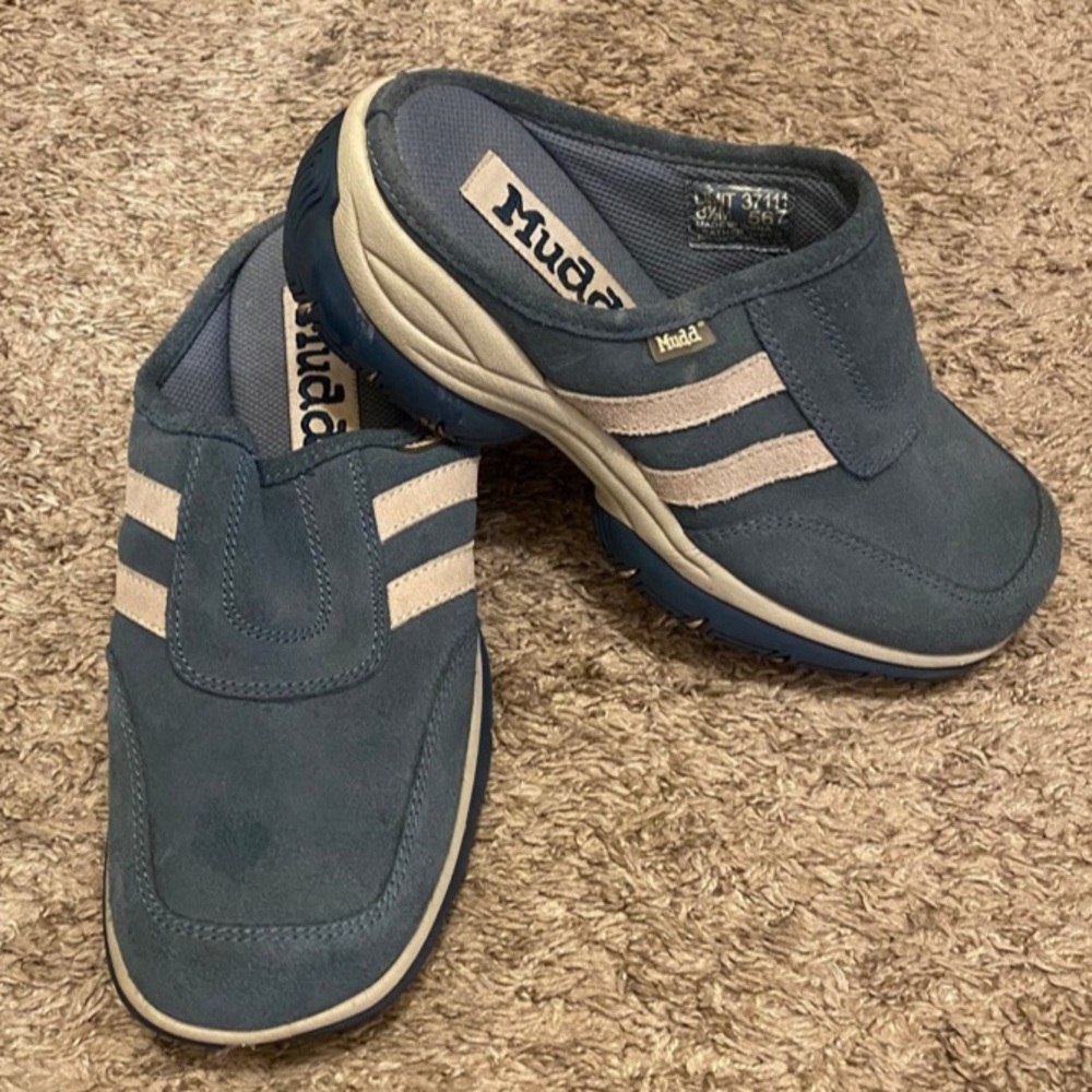 Mudd Sneakers Size 8.5M, 90’s Y2K